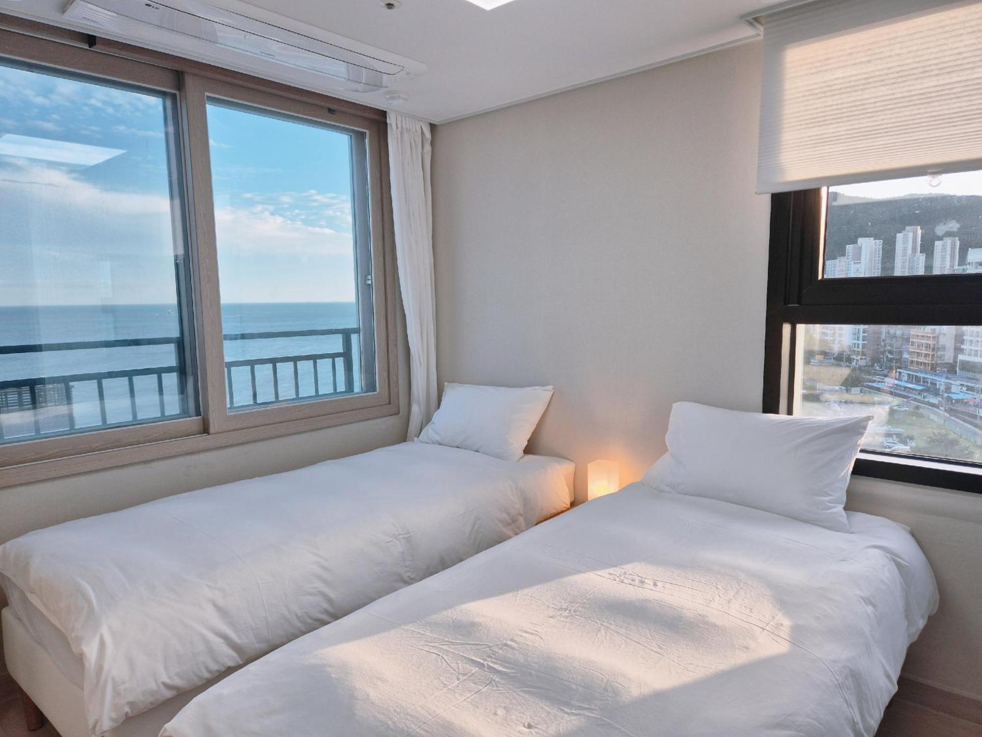 The First Ocean Songjeong Hotel Busan Exterior foto